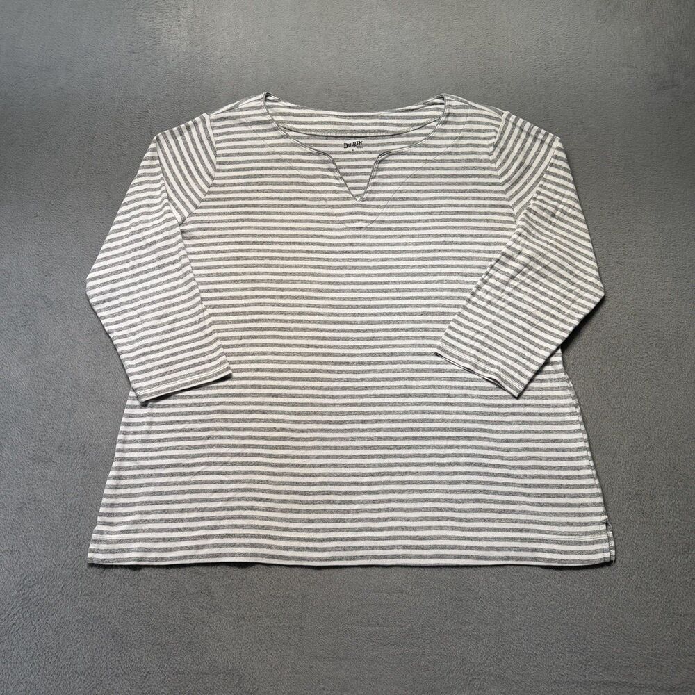 Duluth Trading Co Women’s XL Shirt Gray White Striped 3/4 Sleeves Split Neck Top